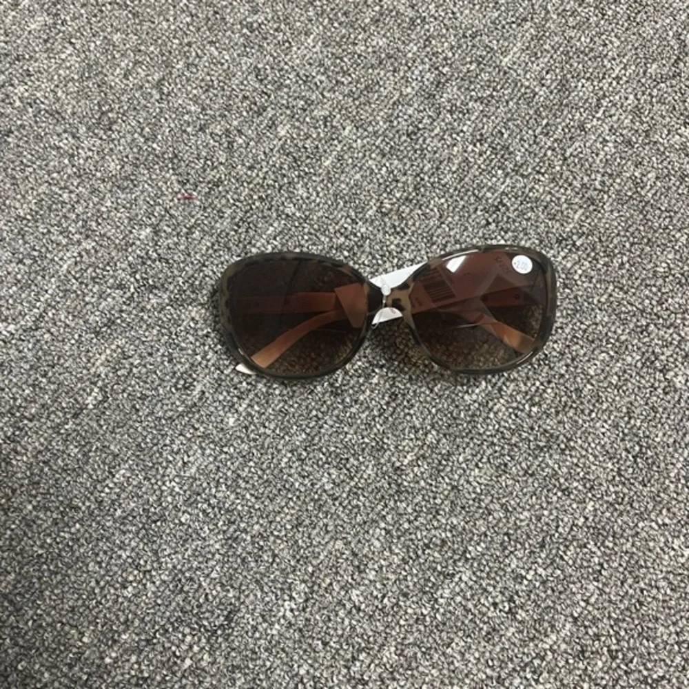 NWT +2 Sunglasses Lane Bryant